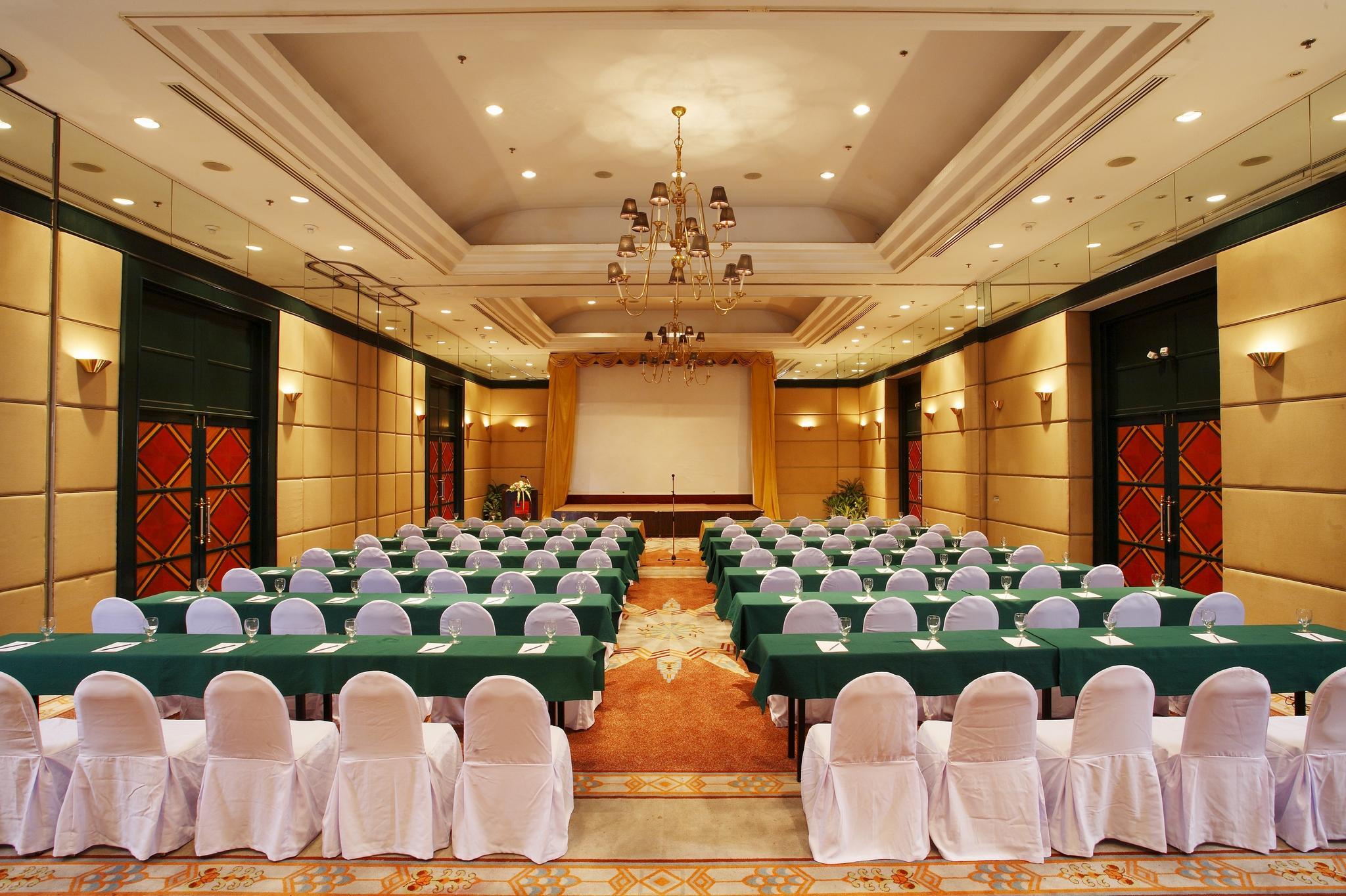 Centara Hotel Hat Yai Extérieur photo