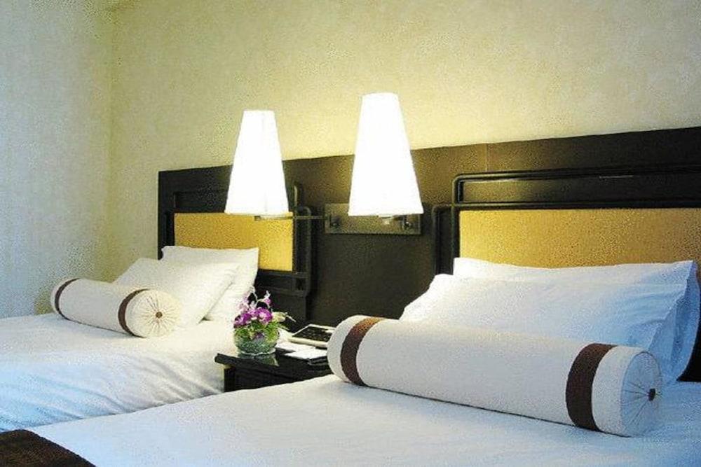 Centara Hotel Hat Yai Extérieur photo
