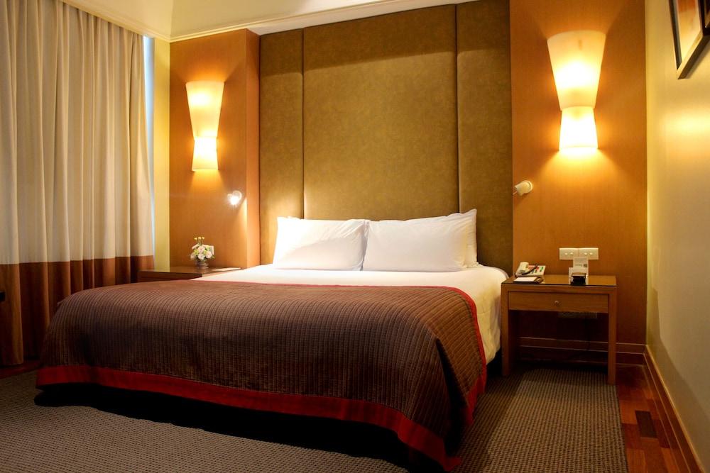 Centara Hotel Hat Yai Extérieur photo